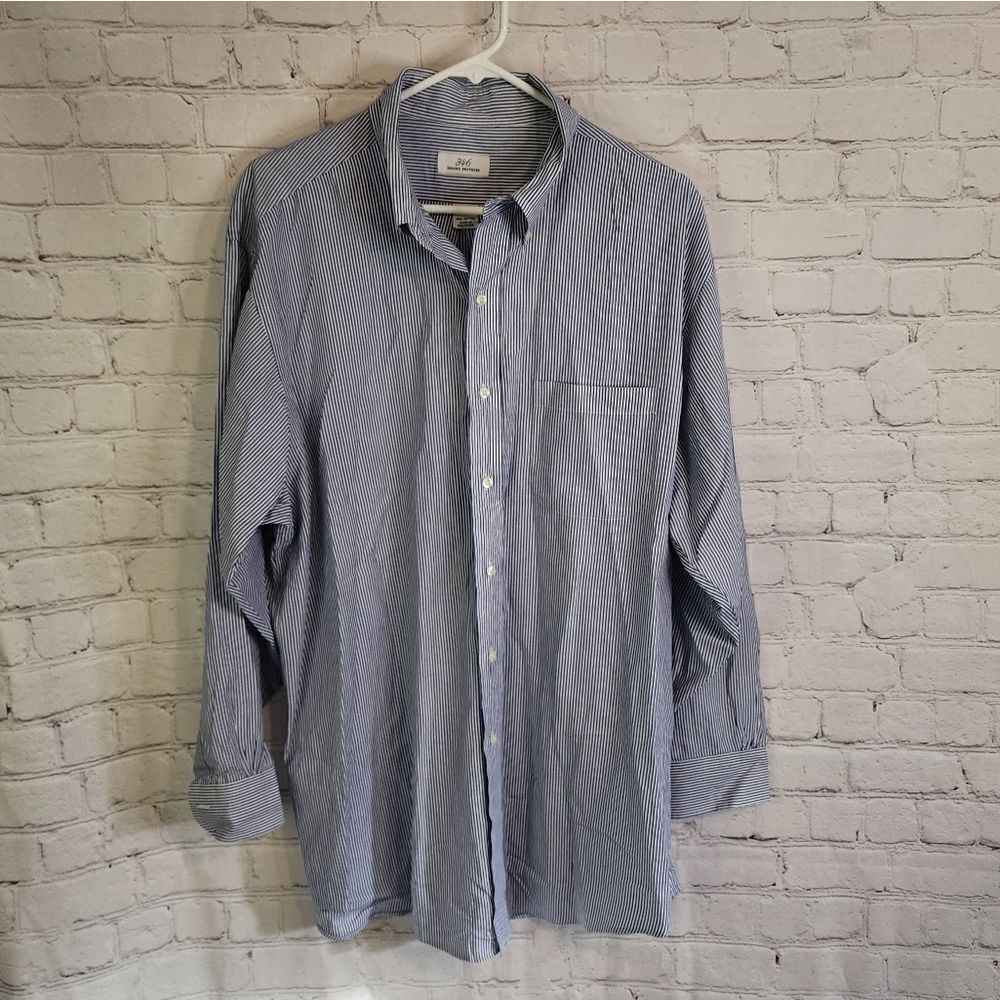 Men's Brooks Brothers "346" longsleeve button-down shirt, size Large